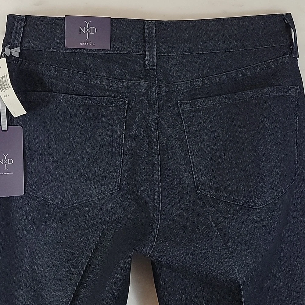 NWT NYDJ Dark Wash Cuffed Jeans - Dark Indigo Size 8 - Picture 7 of 8